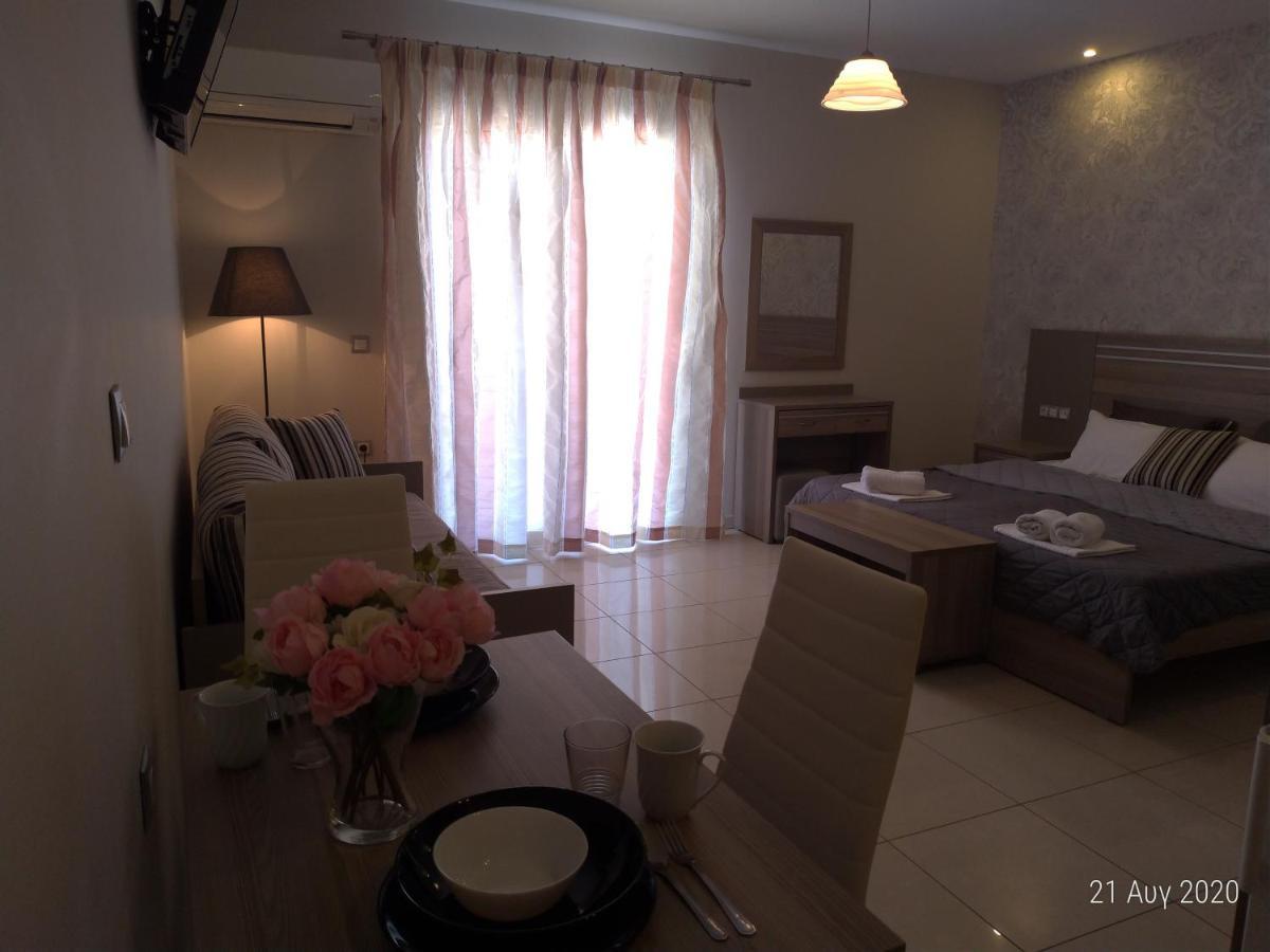 Adonis Apartments Paralia Katerinis Bagian luar foto