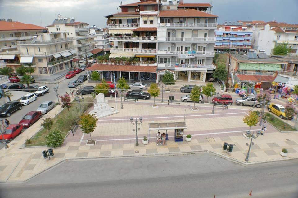 Adonis Apartments Paralia Katerinis Bagian luar foto