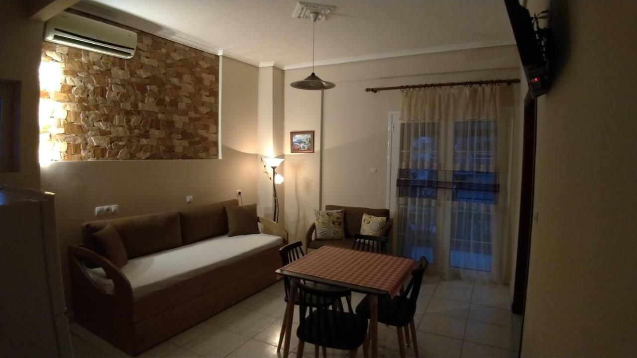 Adonis Apartments Paralia Katerinis Bagian luar foto